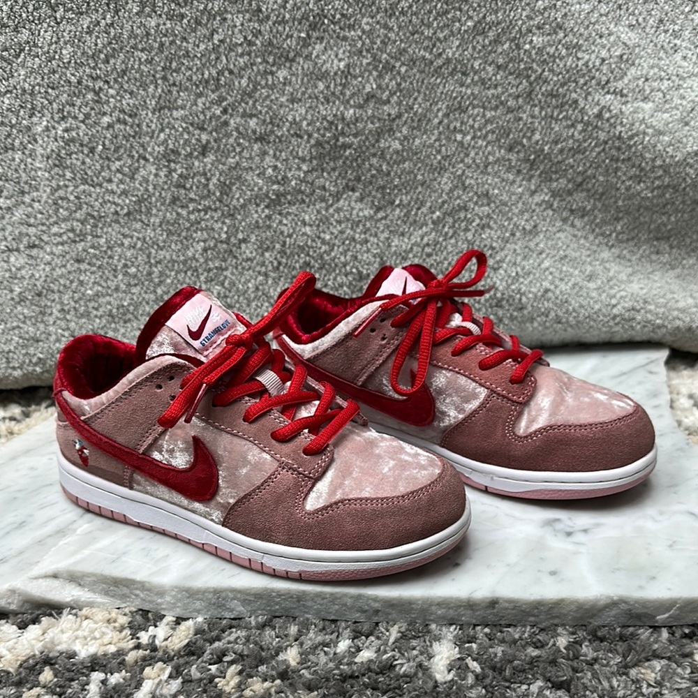 Nike Dunk Low SB X StrangLove Kids Sneakers- US Sz. 3Y